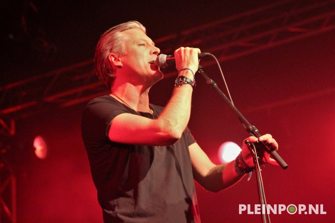 The Springsteen Experience    (2)